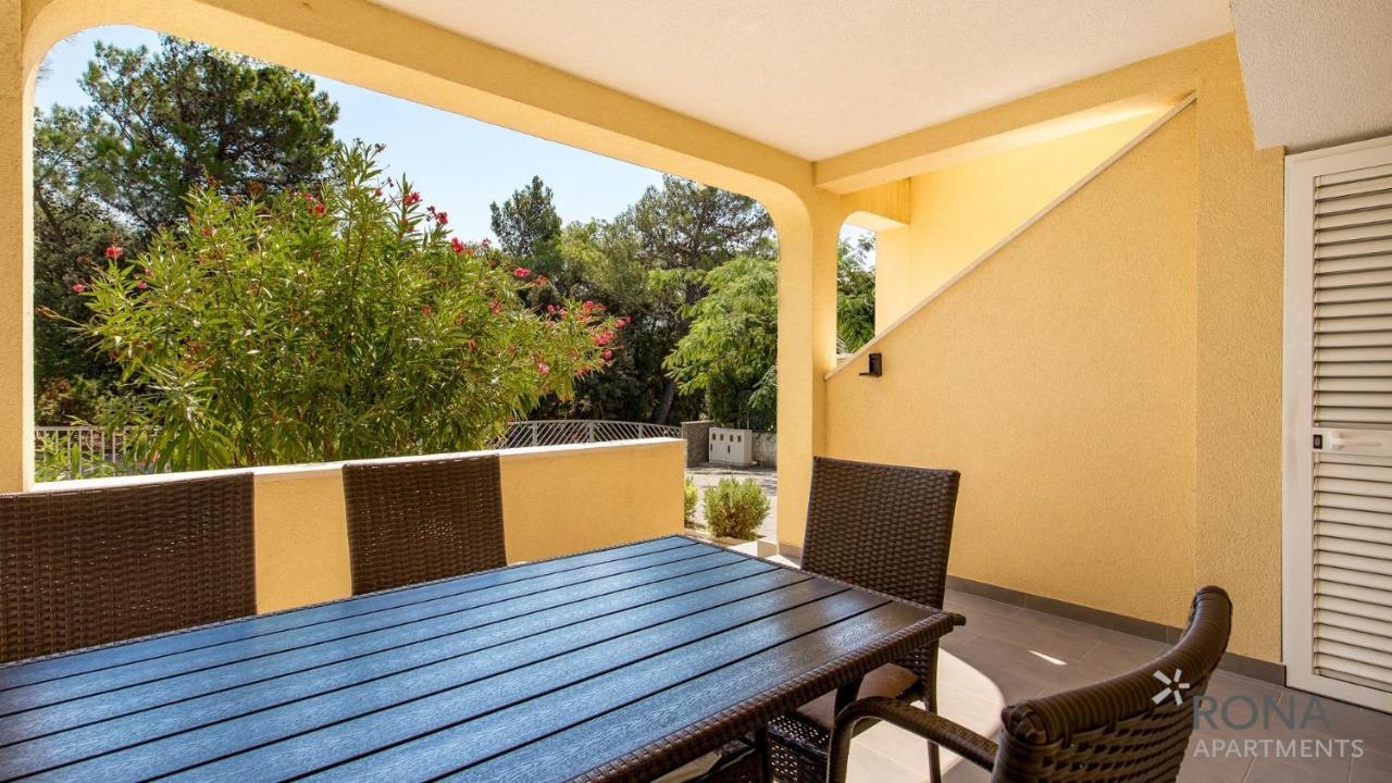 Rona Apartments Zlatko Šimuni Екстериор снимка