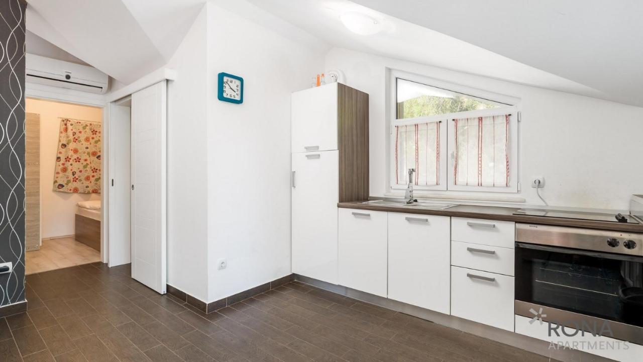 Rona Apartments Zlatko Šimuni Екстериор снимка