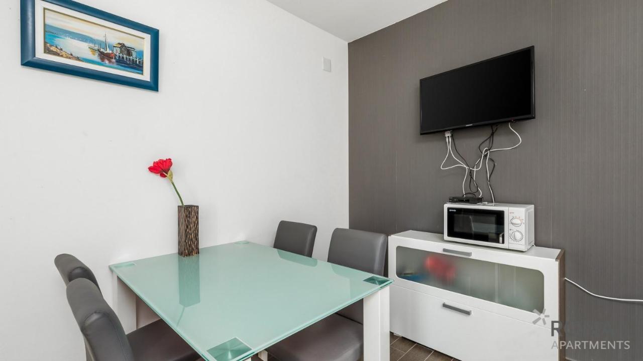 Rona Apartments Zlatko Šimuni Екстериор снимка