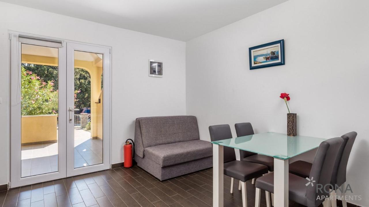 Rona Apartments Zlatko Šimuni Екстериор снимка